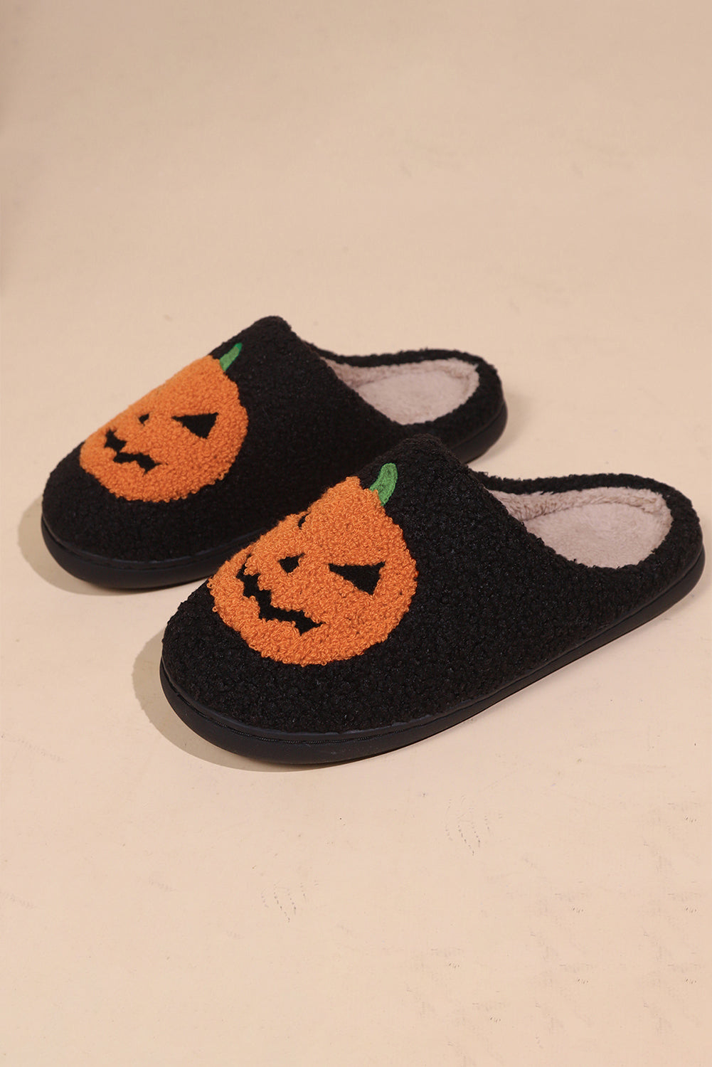 White Halloween Pumpkin Print Plush Slippers